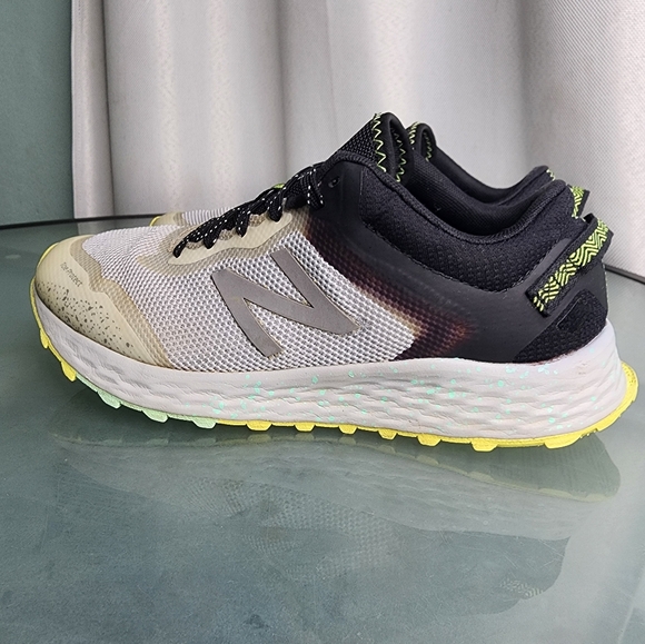 Women's New Balance Fresh Foam Arishi Trail v1 Running Shoes Size 8.5 - Picture 5 of 12